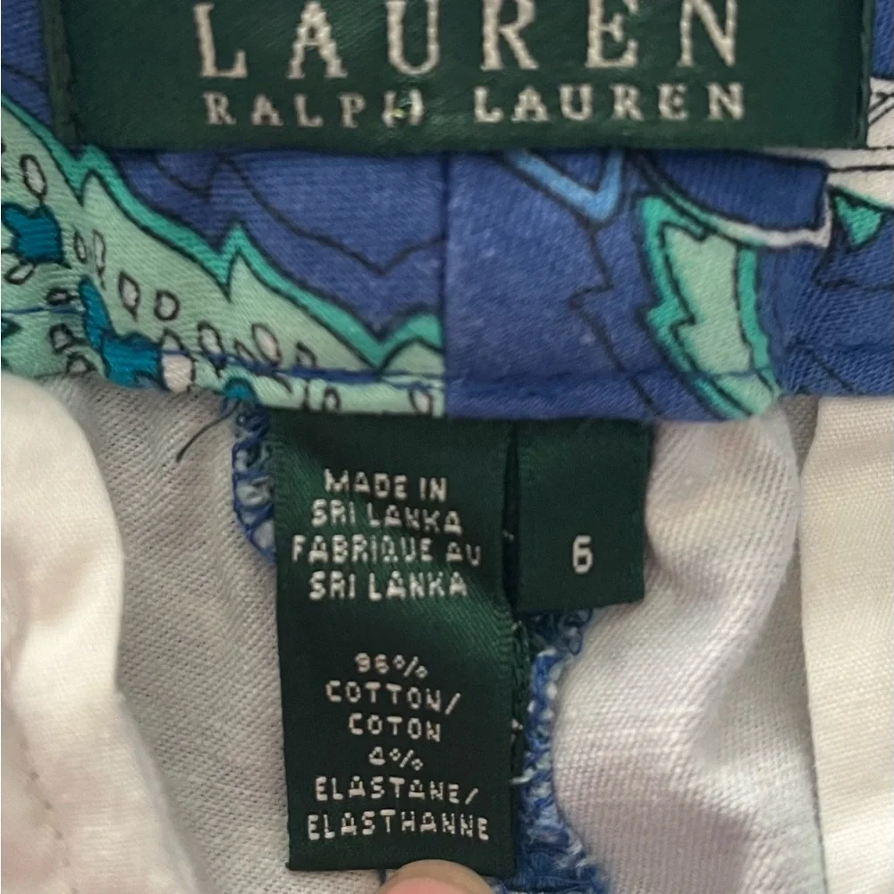 Lauren Ralph Lauren Paisley Turquoise Shorts Size 6 - Picture 3 of 5